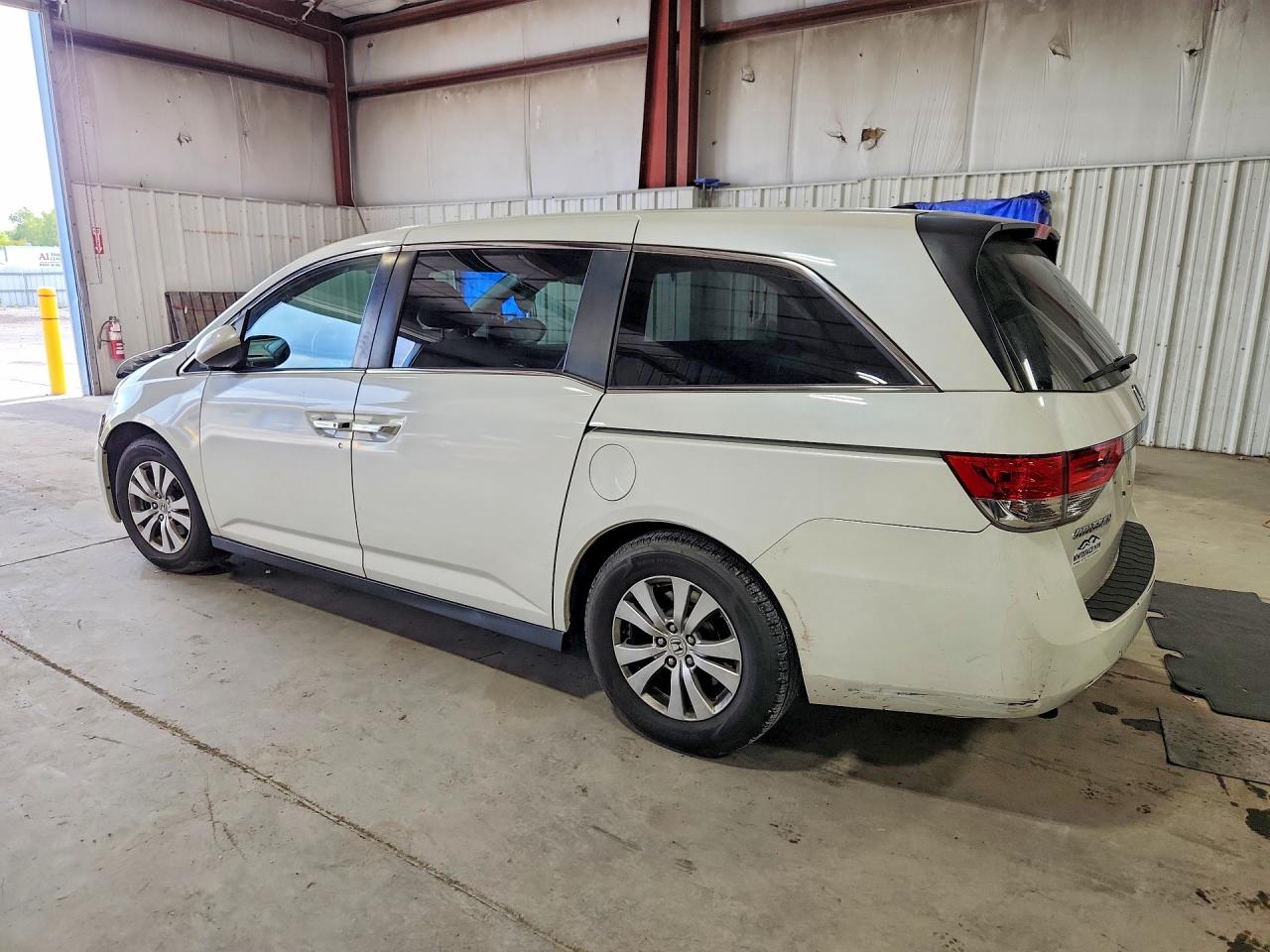 2016 HONDA ODYSSEY EXL — снимка 2