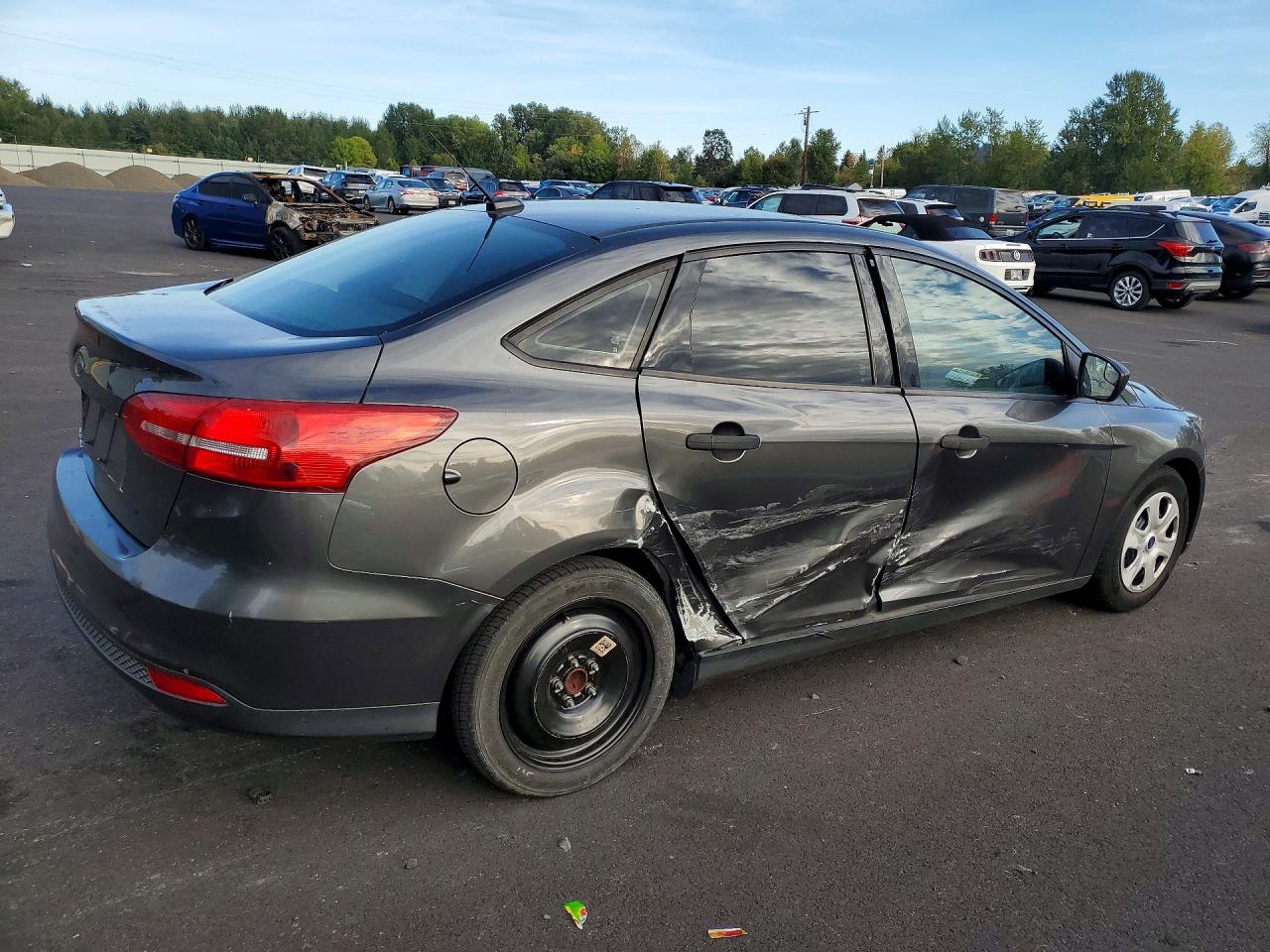2018 FORD FOCUS S — photo 3