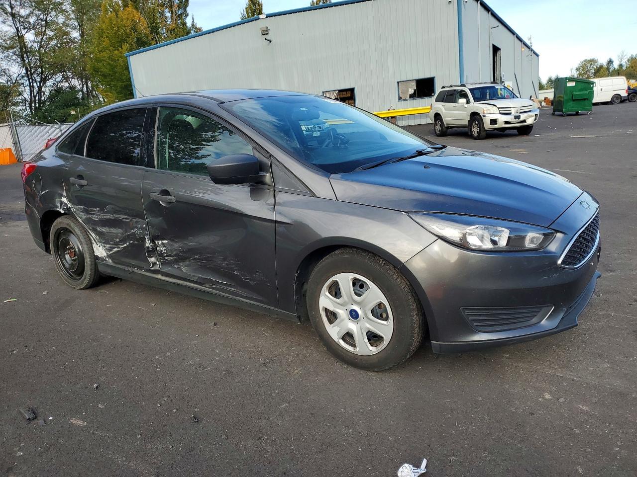 2018 FORD FOCUS S — photo 4