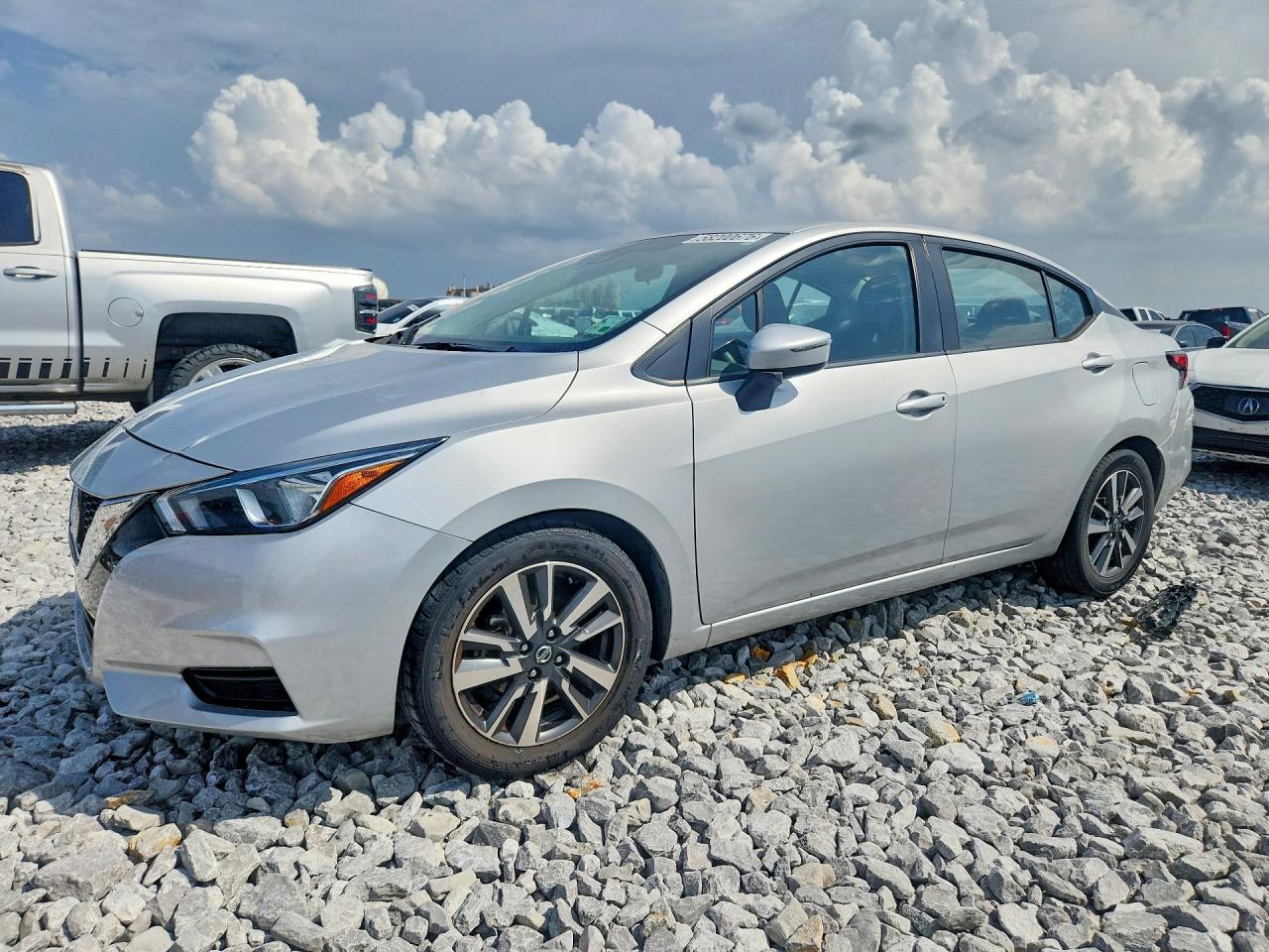 2021 NISSAN VERSA SV