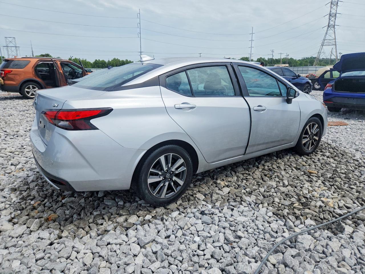 2021 NISSAN VERSA SV — снимка 3