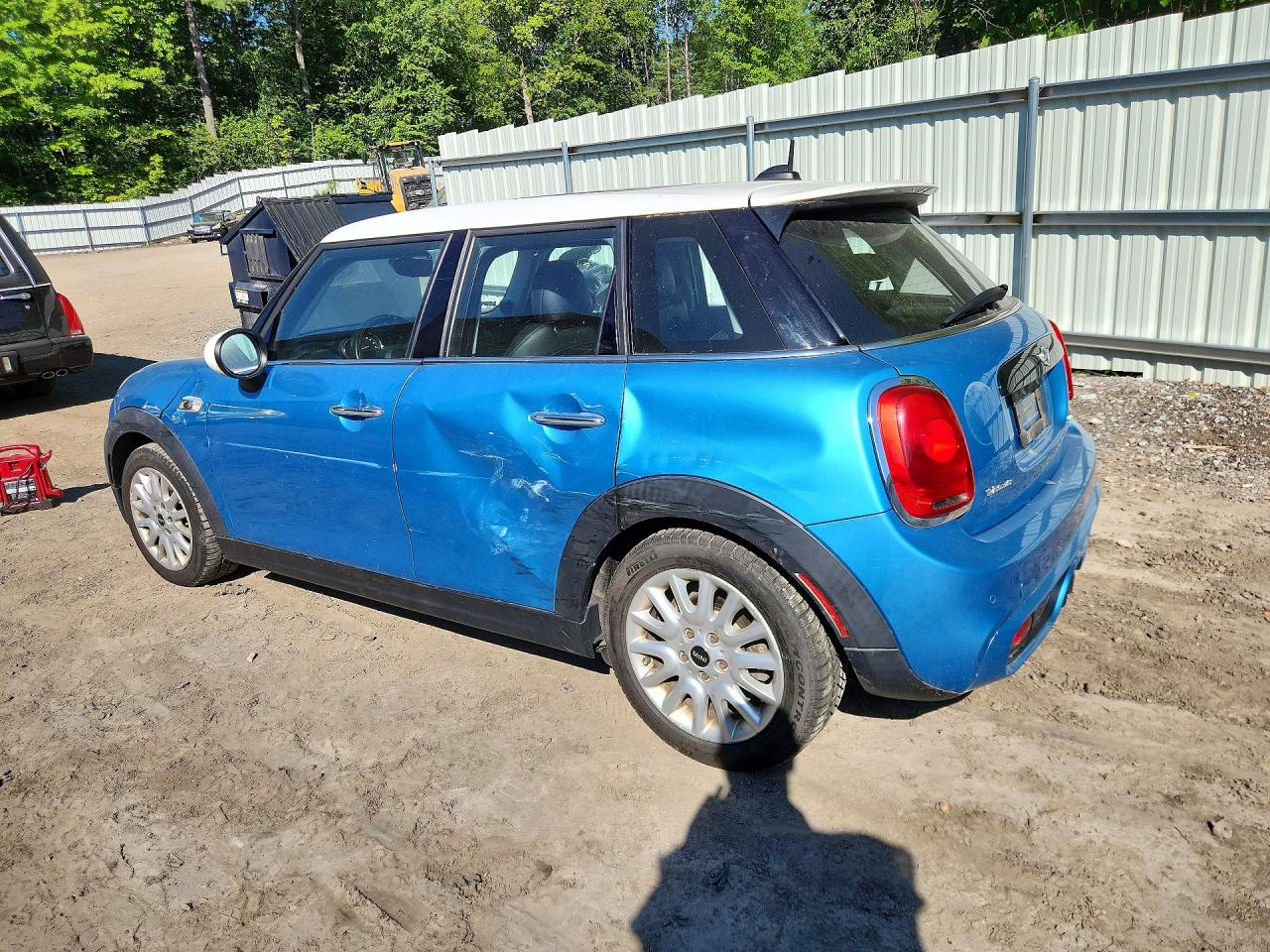 2015 MINI COOPER S — снимка 2