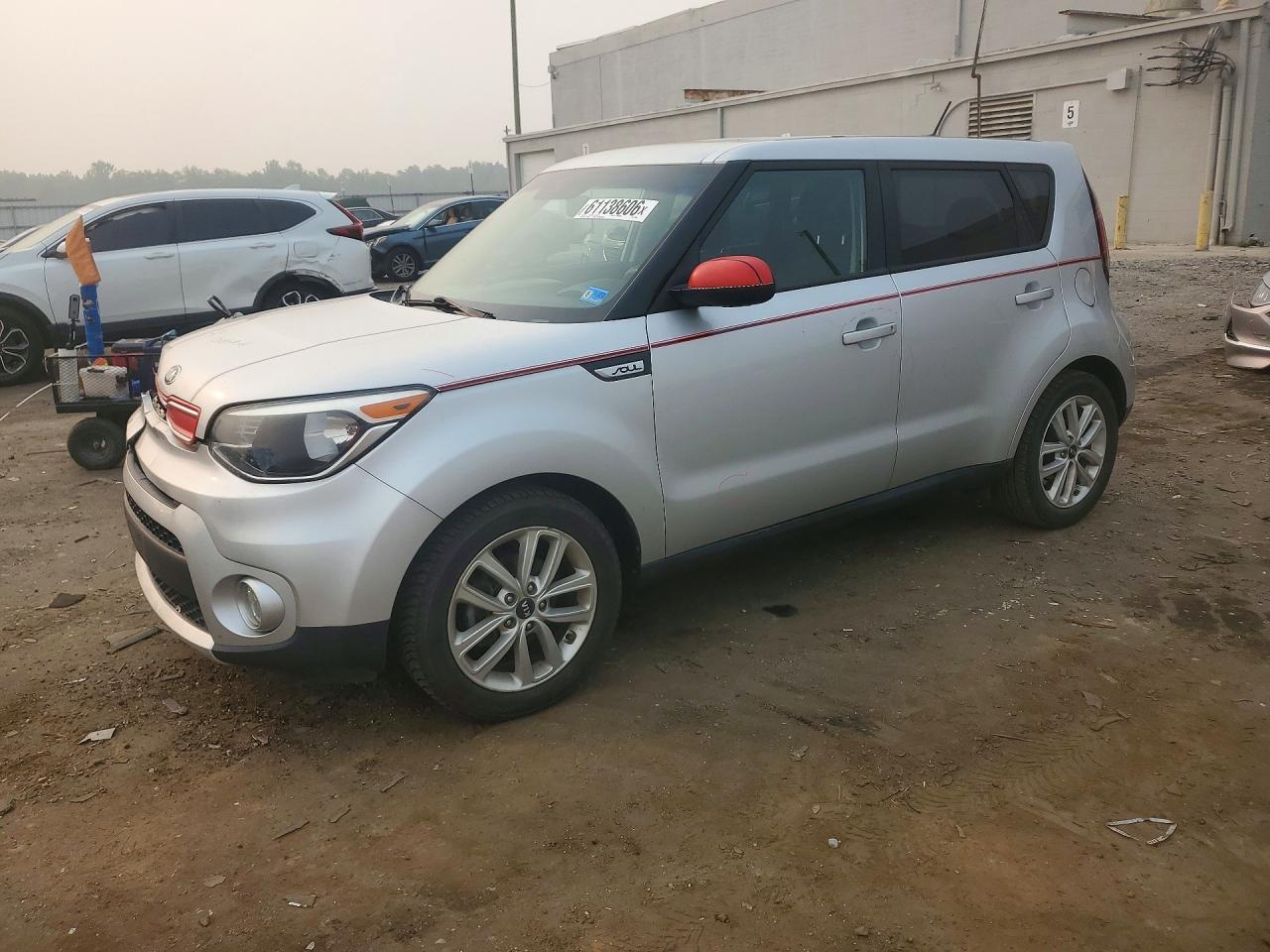 2017 KIA SOUL +