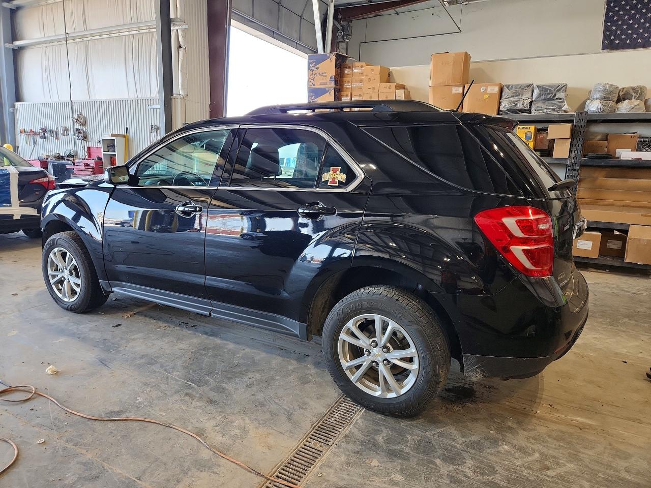 2017 CHEVROLET EQUINOX LT — снимка 2