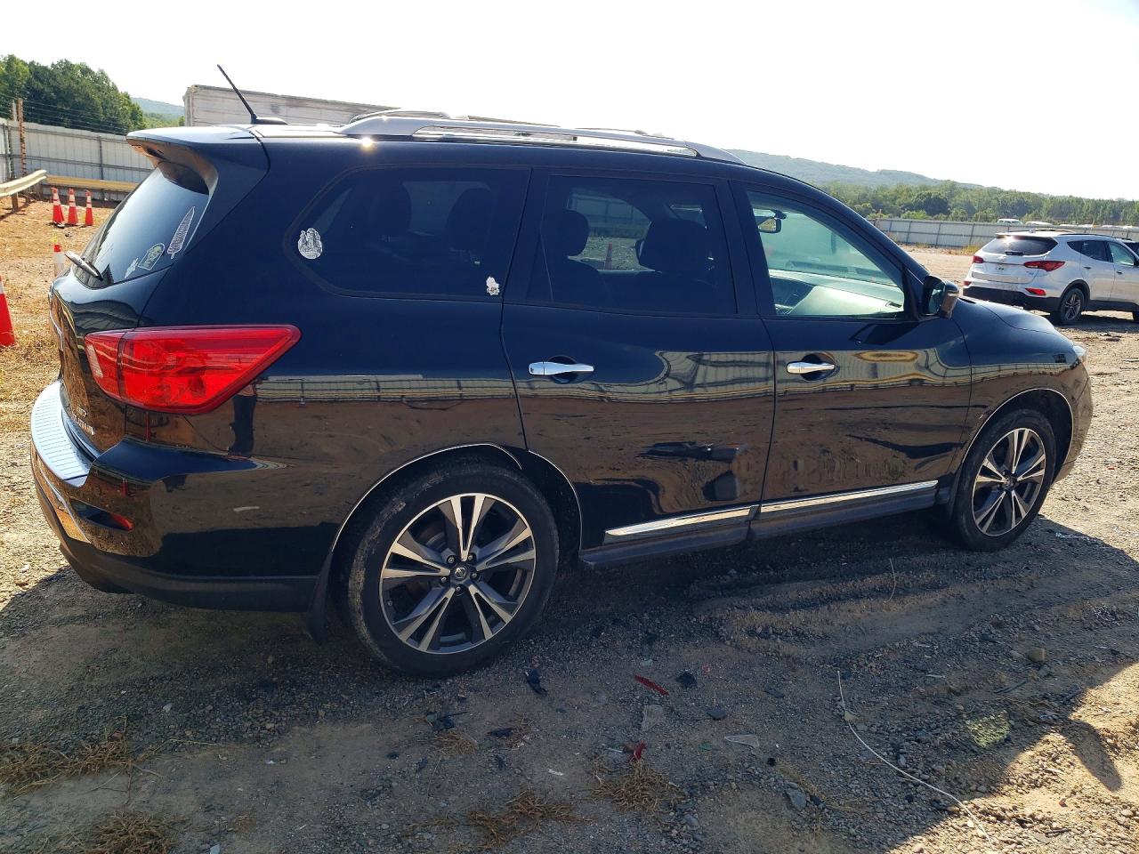 2017 NISSAN PATHFINDER PLATINUM — снимка 3