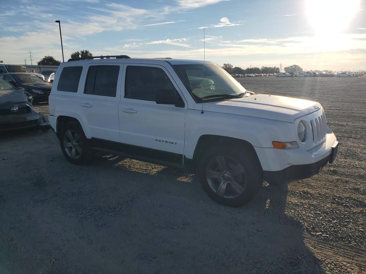 2015 JEEP PATRIOT LATITUDE — снимка 4