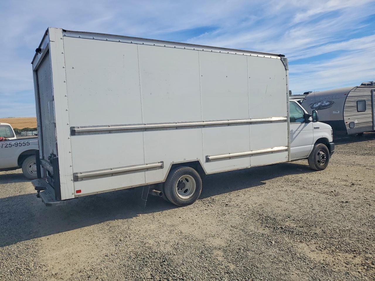2022 FORD ECONOLINE E350 SUPER DUTY CUTAWAY VAN — снимка 3