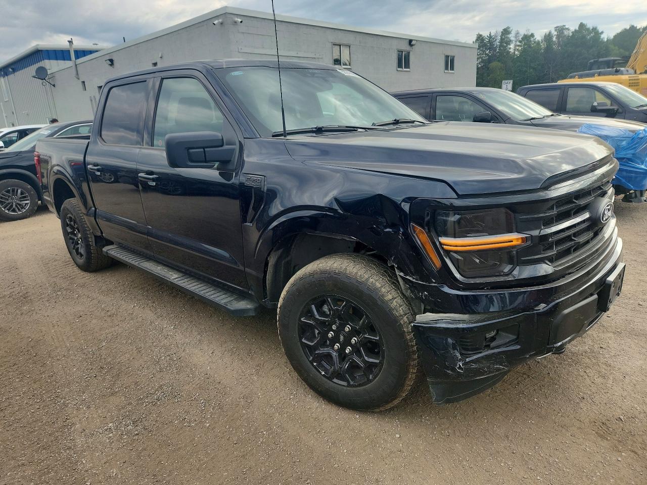 2025 FORD F150 XLT — снимка 4