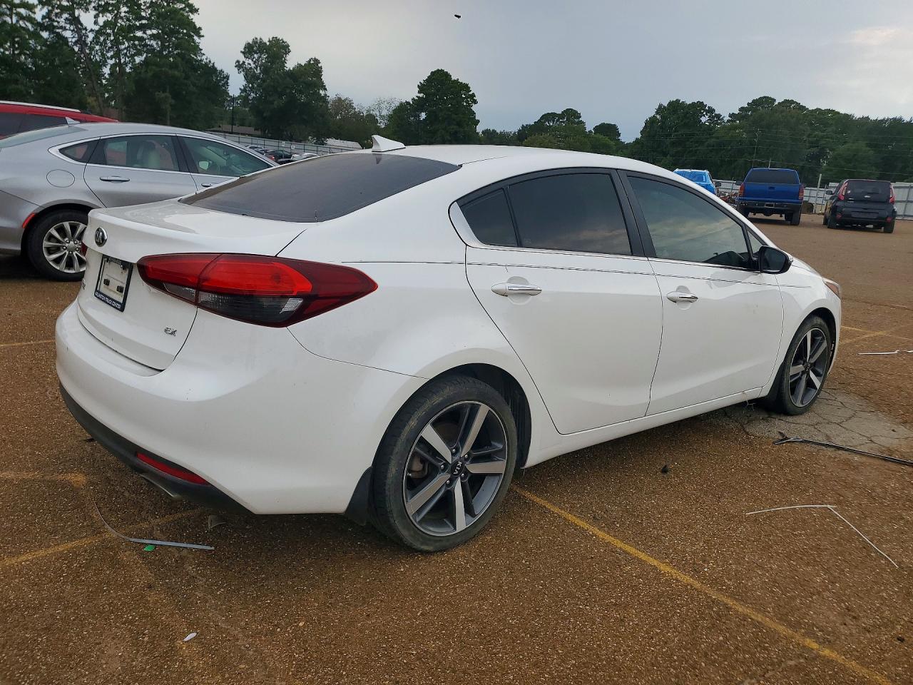 2017 KIA FORTE EX — снимка 3