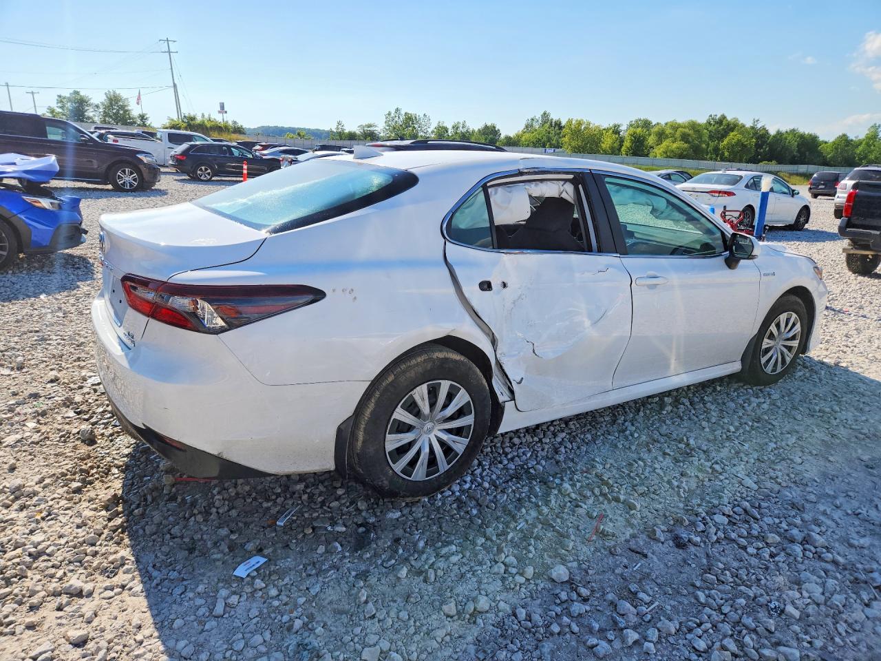 2021 TOYOTA CAMRY LE — снимка 3
