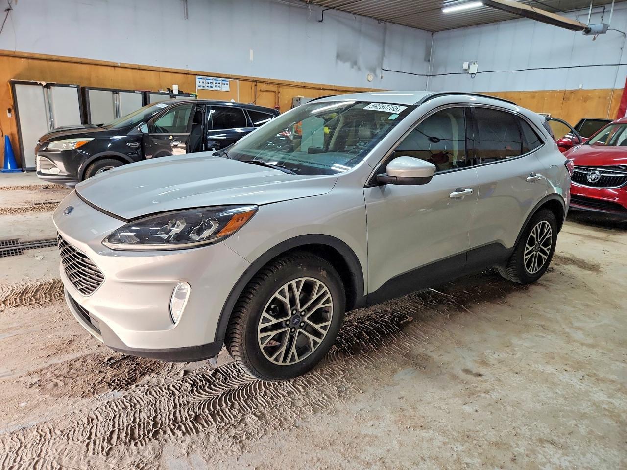 2020 FORD ESCAPE SEL