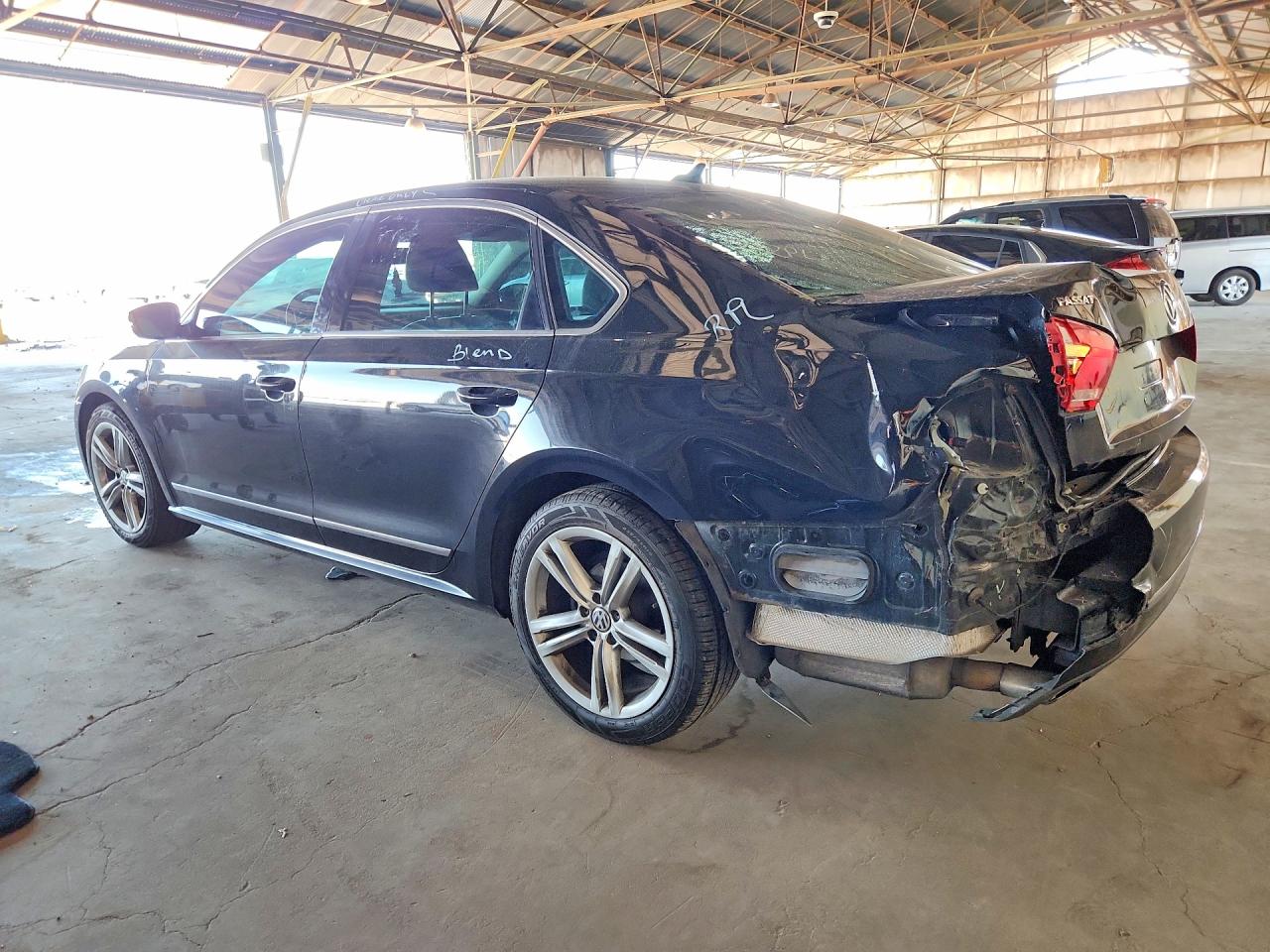 2015 VOLKSWAGEN PASSAT SE — снимка 2