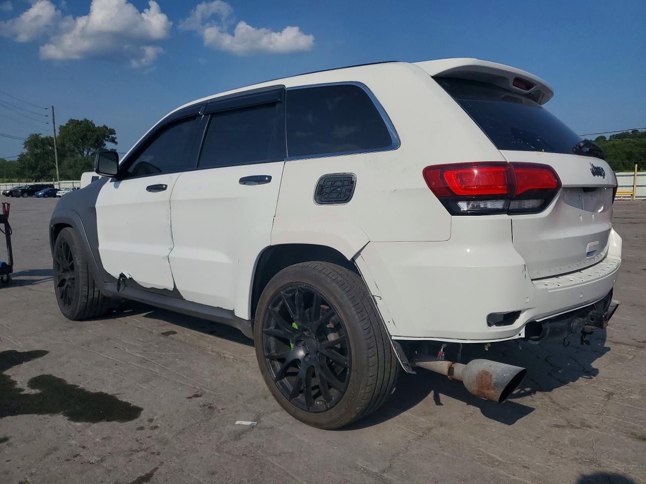 2015 JEEP GRAND CHEROKEE SRT-8 — снимка 2