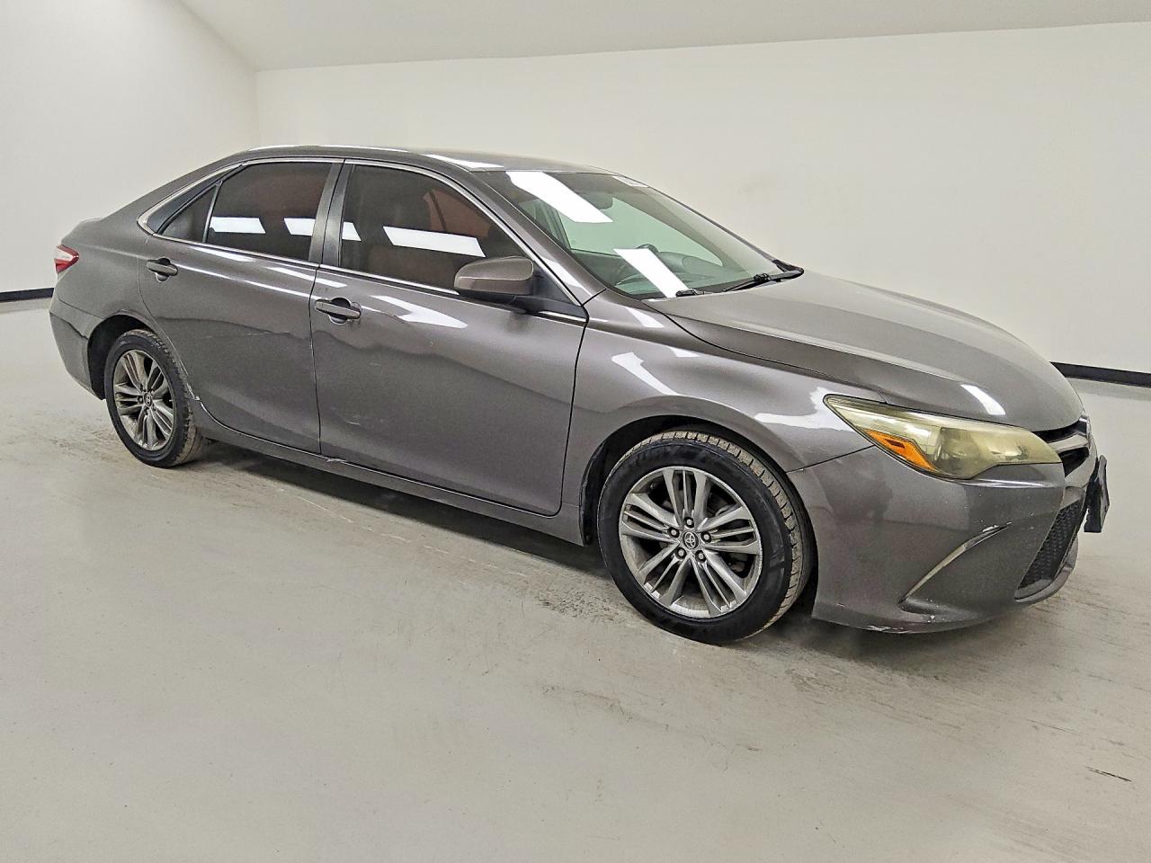 2015 TOYOTA CAMRY SE — снимка 4