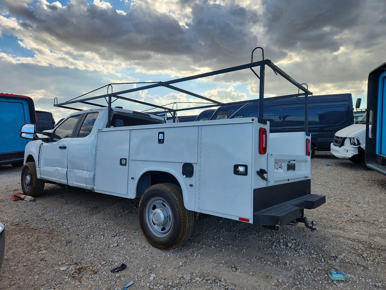 2026 FORD F350 SUPER DUTY — снимка 2