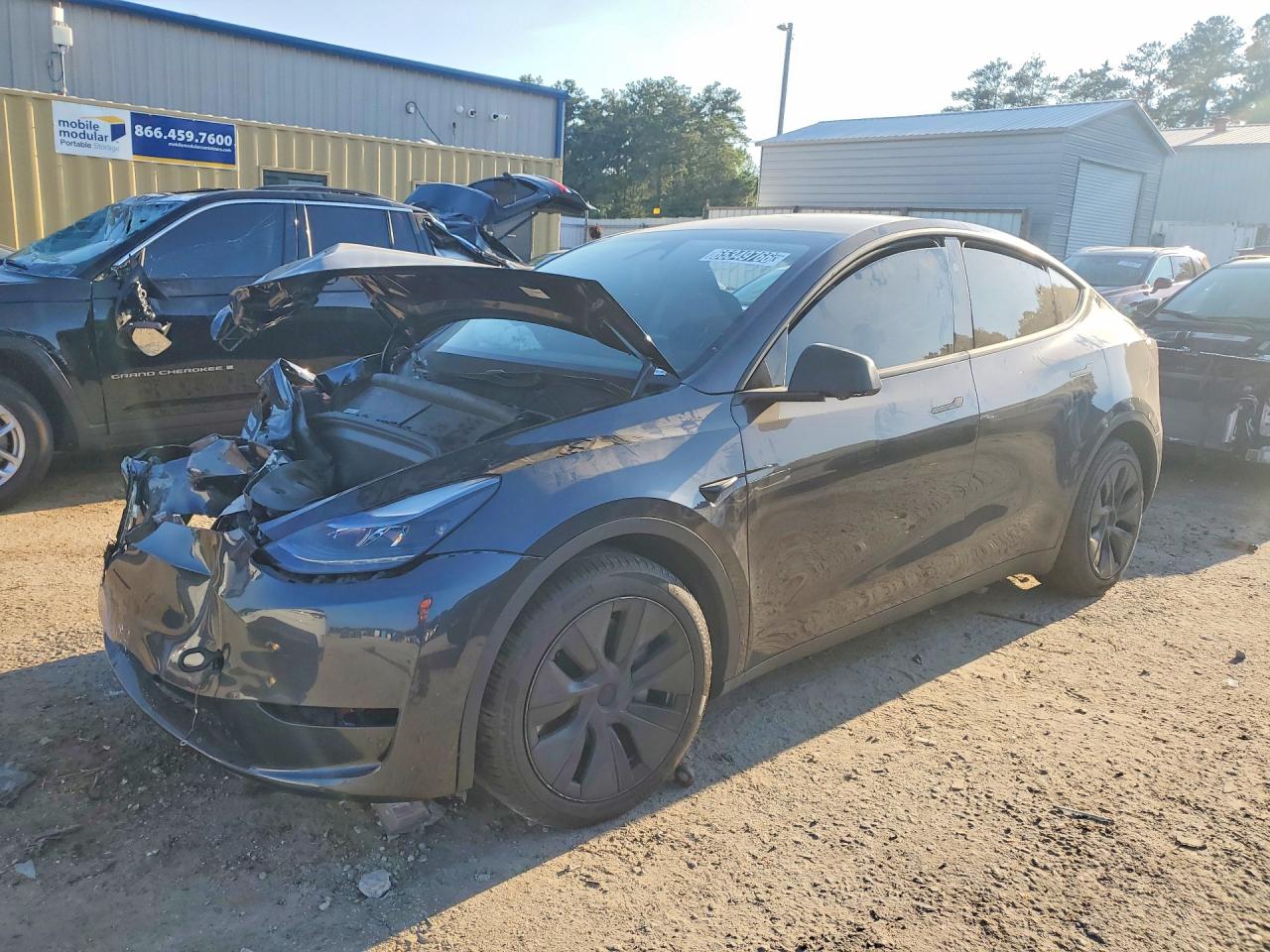 2024 TESLA MODEL Y