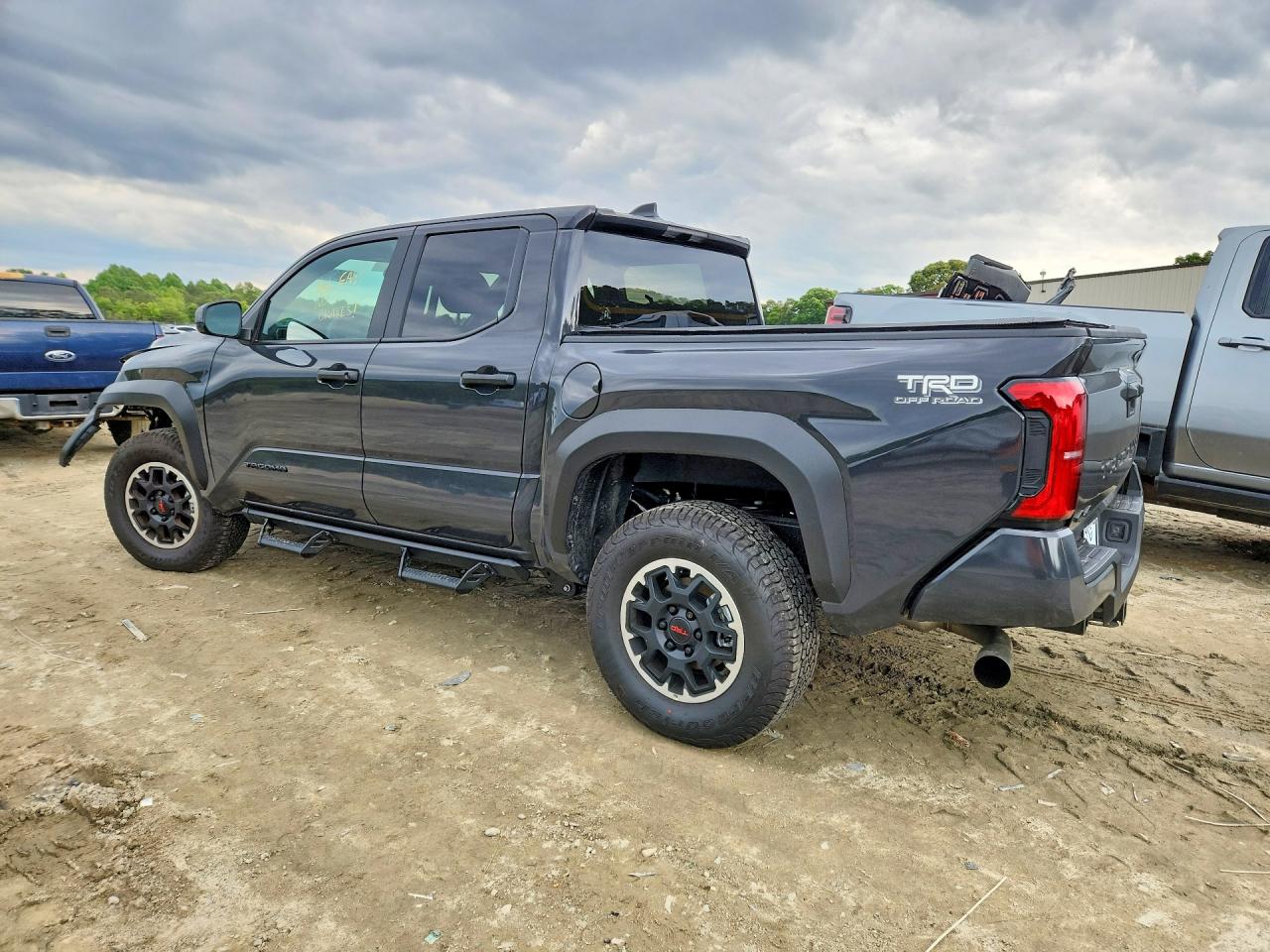 2026 TOYOTA TACOMA TRD OFF-ROAD — снимка 2