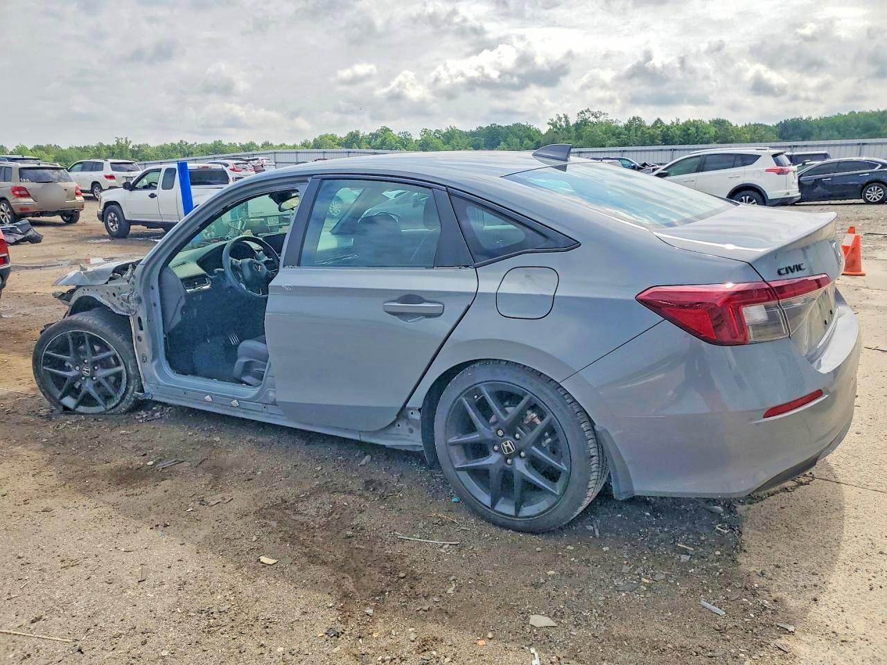 2026 HONDA CIVIC SPORT — снимка 2