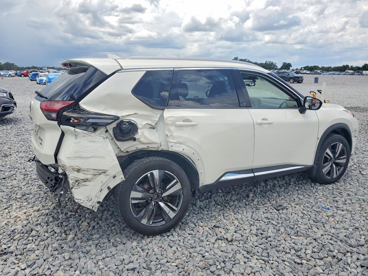 2022 NISSAN ROGUE PLATINUM — снимка 3
