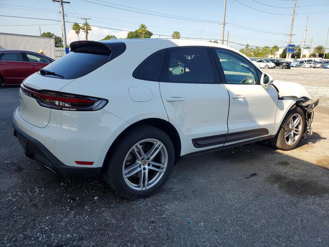 2024 PORSCHE MACAN BASE/T — снимка 3