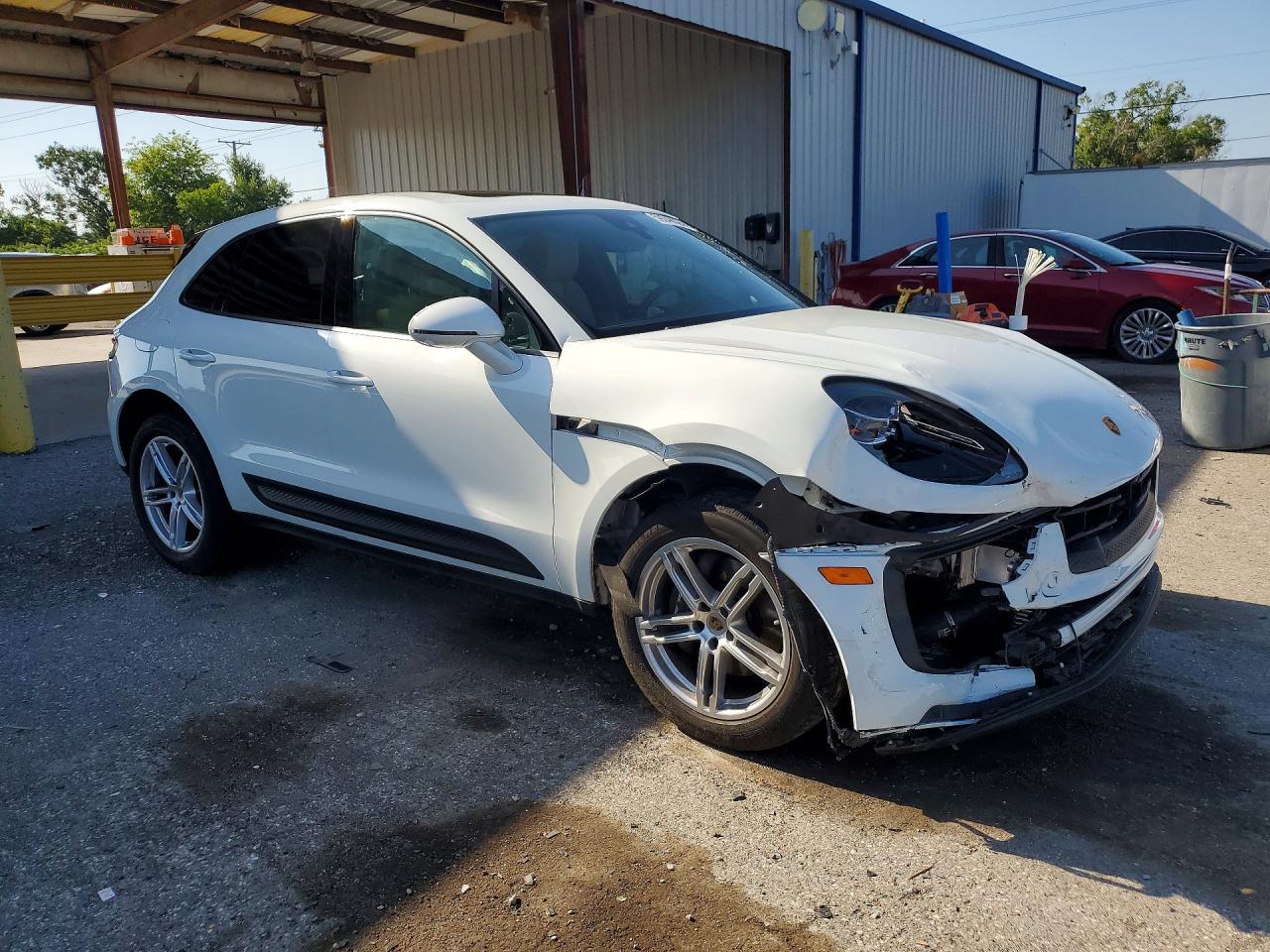 2024 PORSCHE MACAN BASE/T — снимка 4