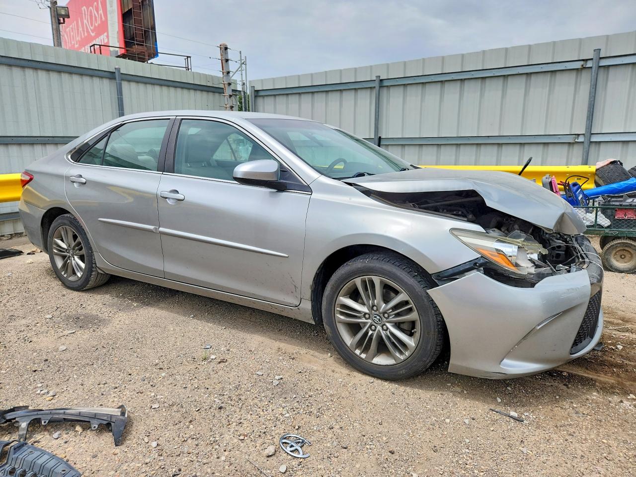 2017 TOYOTA CAMRY SE — снимка 4