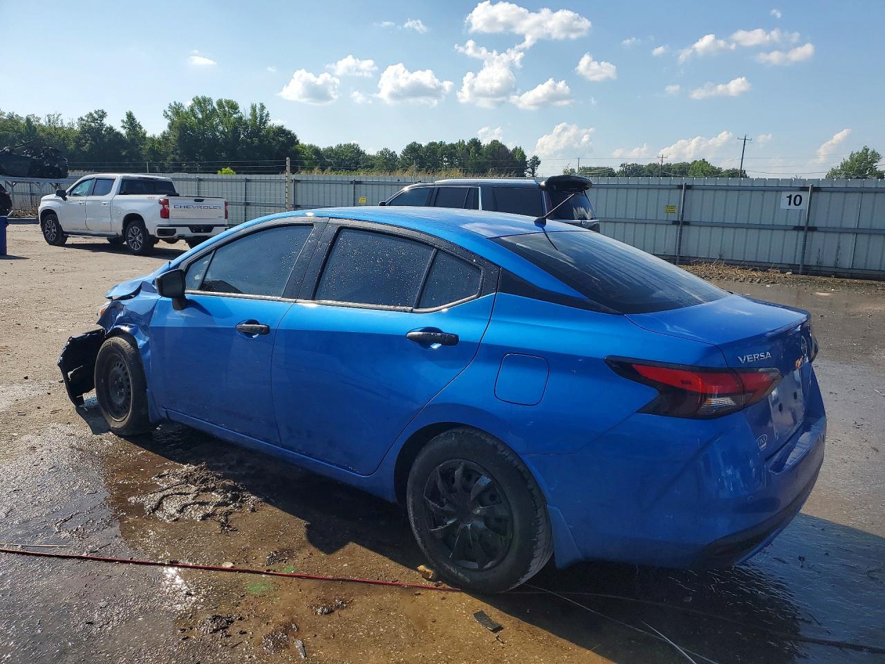 2023 NISSAN VERSA S — снимка 2