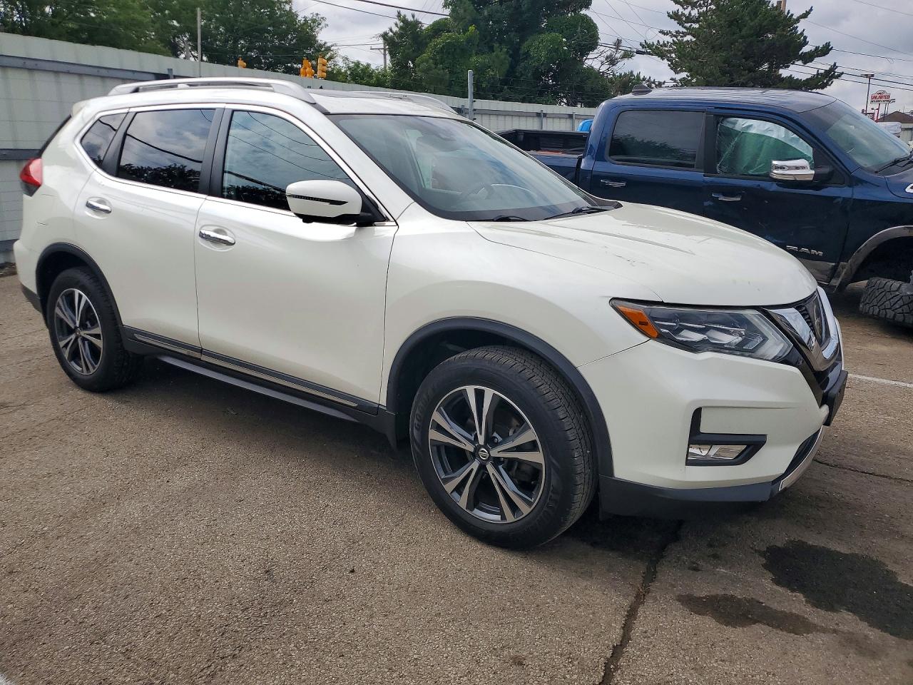 2017 NISSAN ROGUE SL — снимка 4