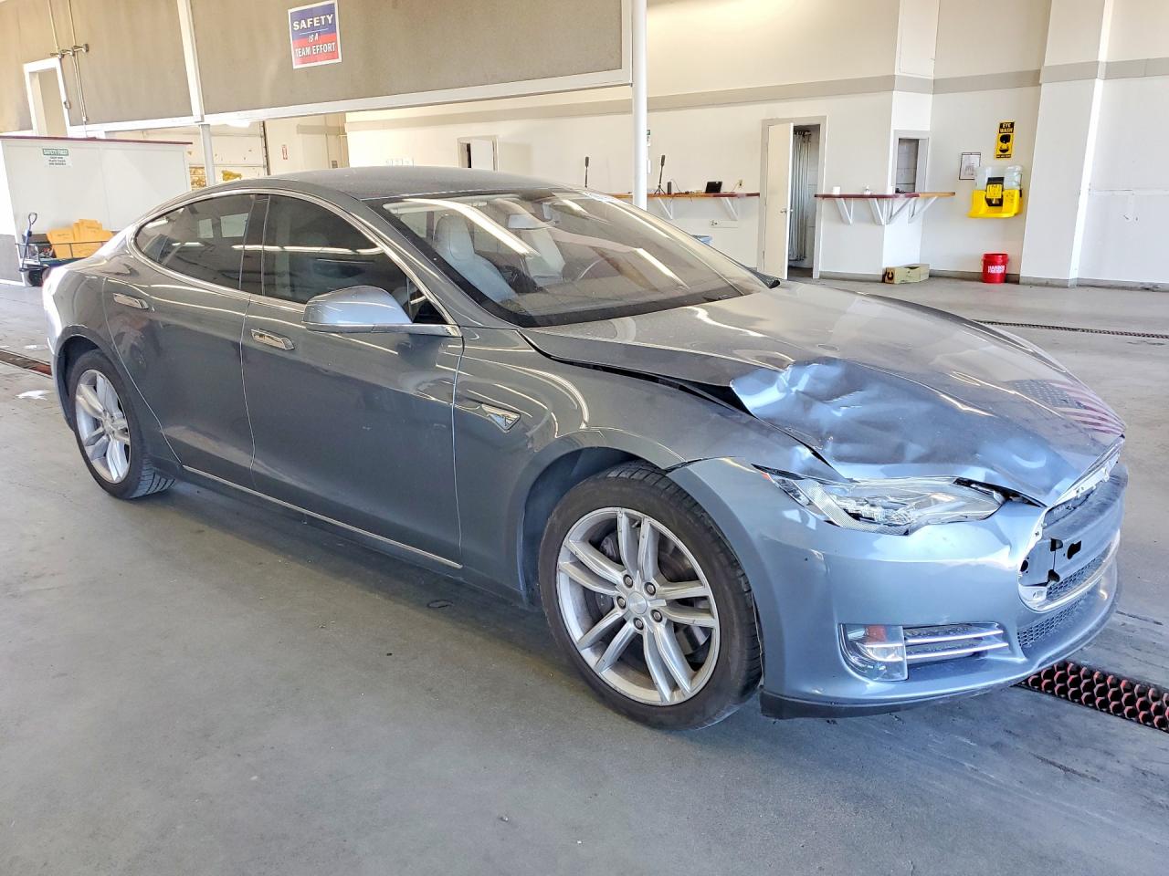 2013 TESLA MODEL S — снимка 4