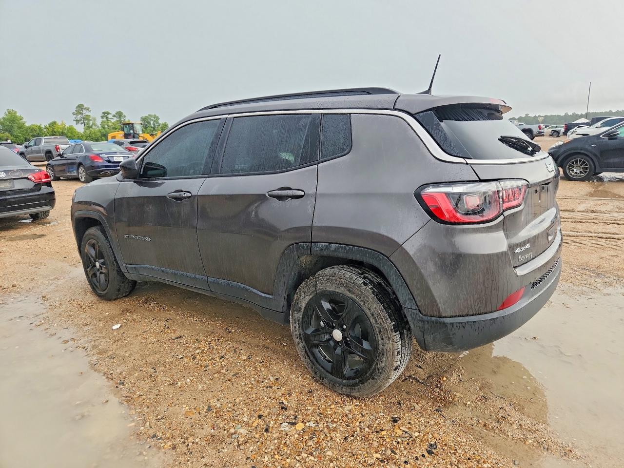 2023 JEEP COMPASS LATITUDE — снимка 2