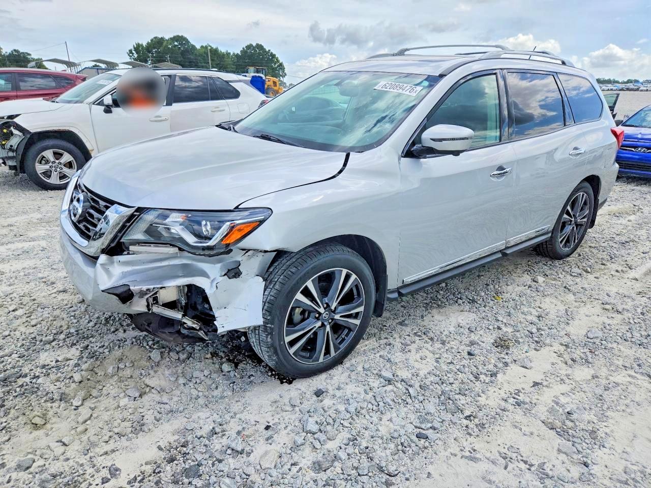2018 NISSAN PATHFINDER PLATINUM