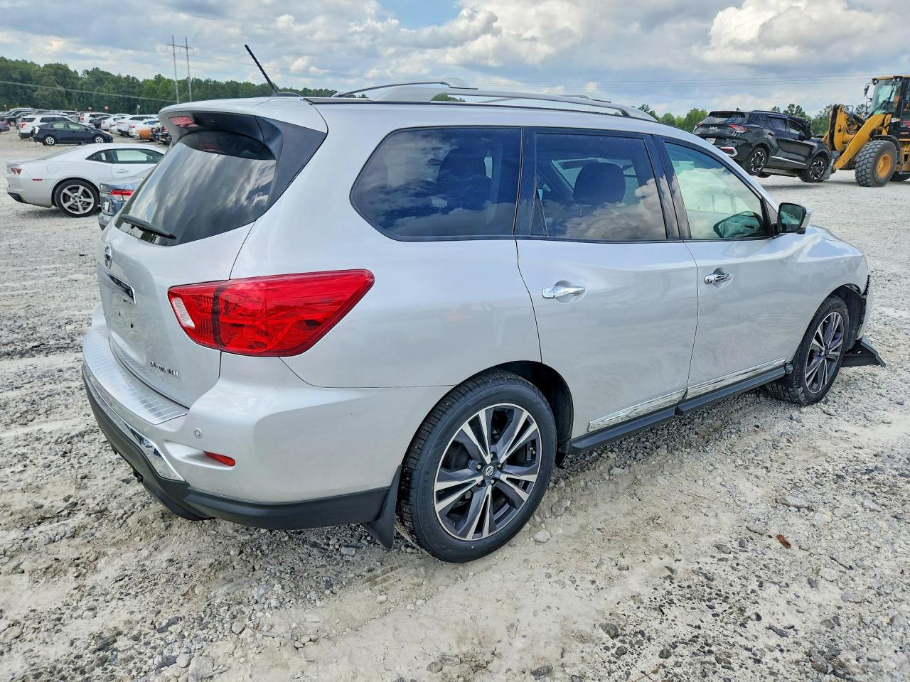 2018 NISSAN PATHFINDER PLATINUM — снимка 4