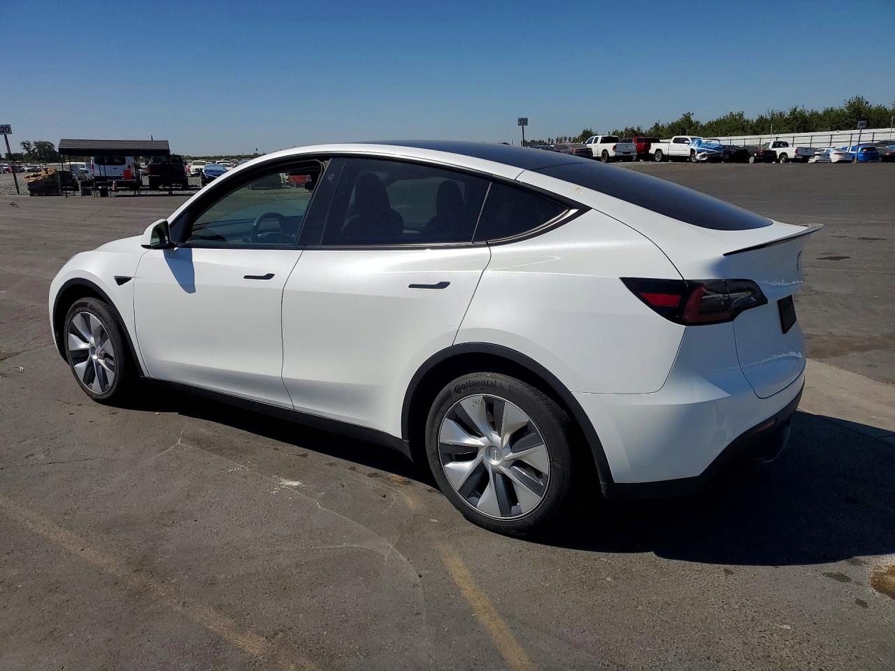 2023 TESLA MODEL Y — снимка 2