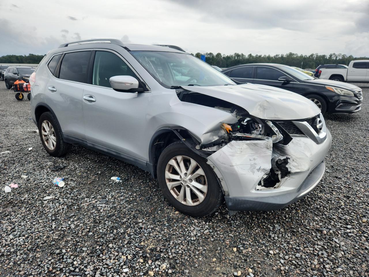 2015 NISSAN ROGUE SV — снимка 4