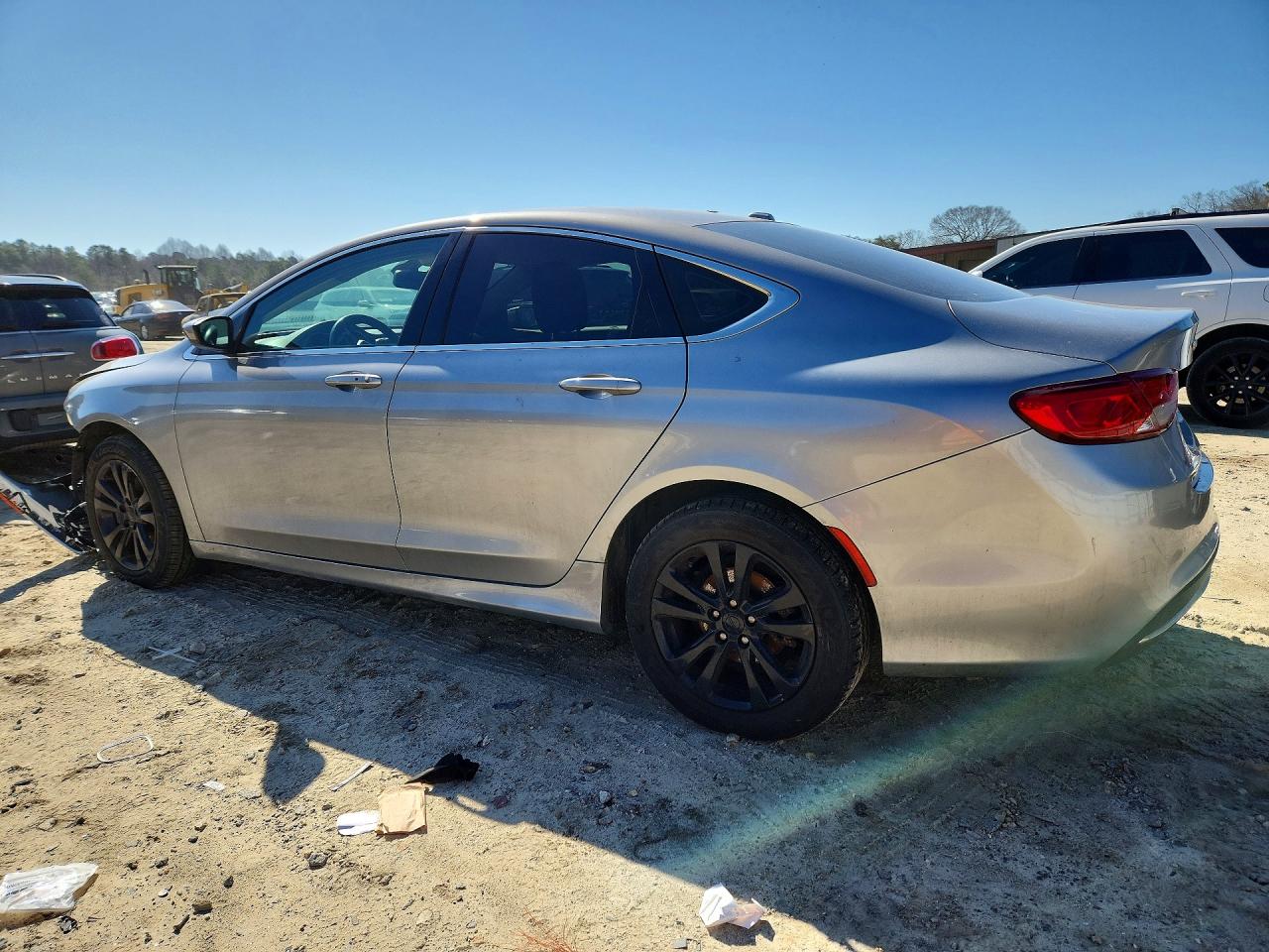 2016 CHRYSLER 200 LIMITED — снимка 2