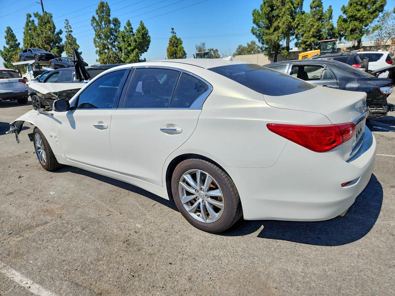 2015 INFINITI Q50 BASE — снимка 2