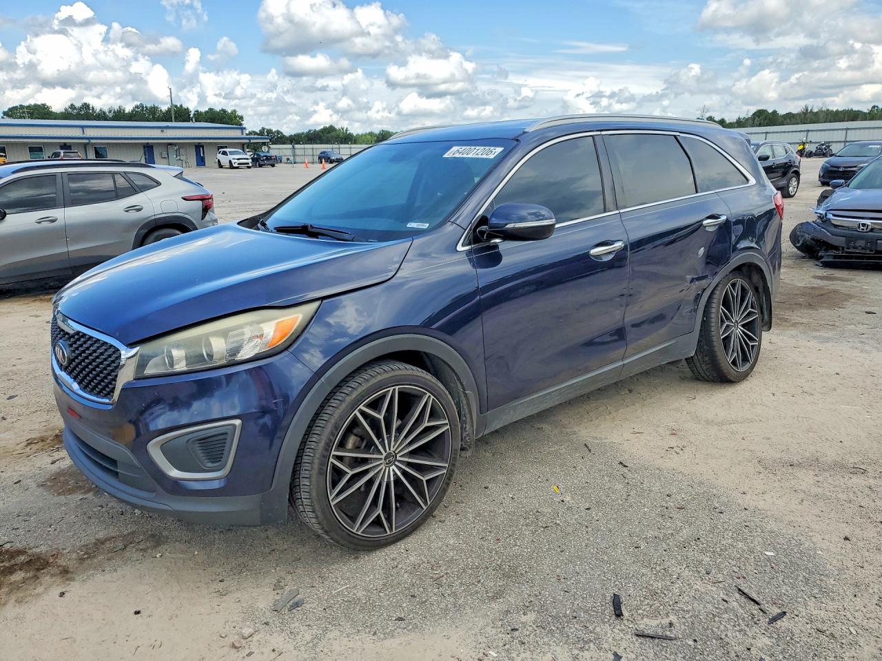 2016 KIA SORENTO LX