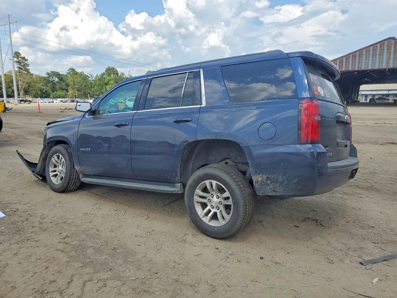 2017 CHEVROLET TAHOE C1500 LS — снимка 2