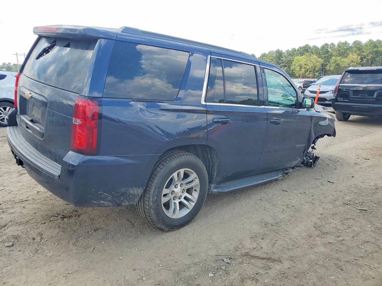 2017 CHEVROLET TAHOE C1500 LS — снимка 3