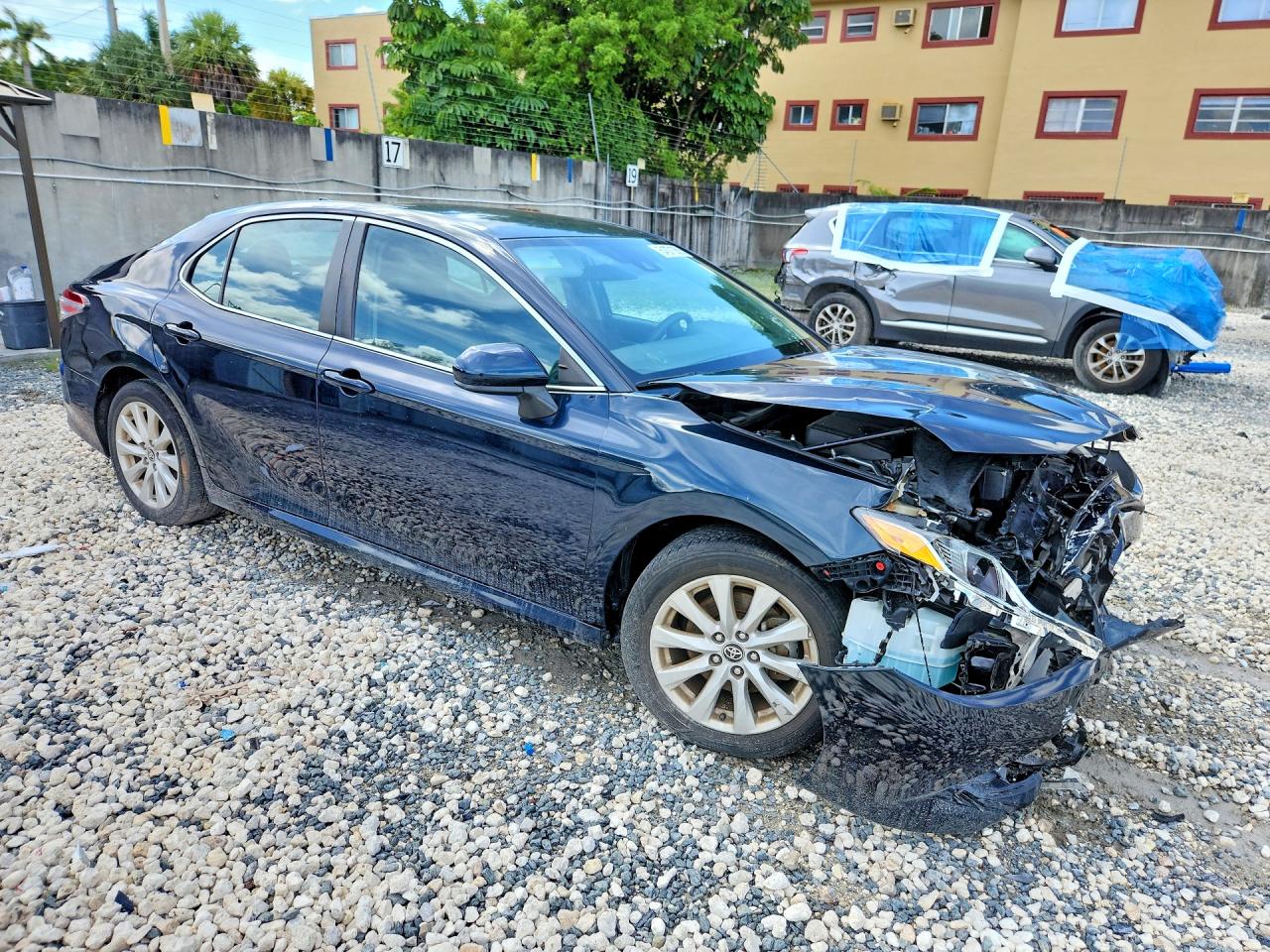 2020 TOYOTA CAMRY LE — снимка 4