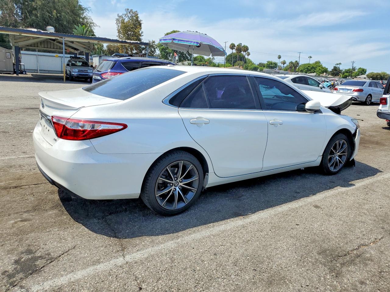 2017 TOYOTA CAMRY XSE — снимка 3