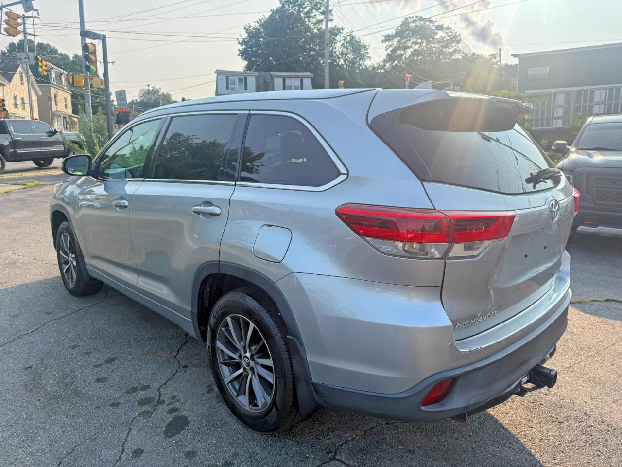 2017 TOYOTA HIGHLANDER XLE — снимка 2