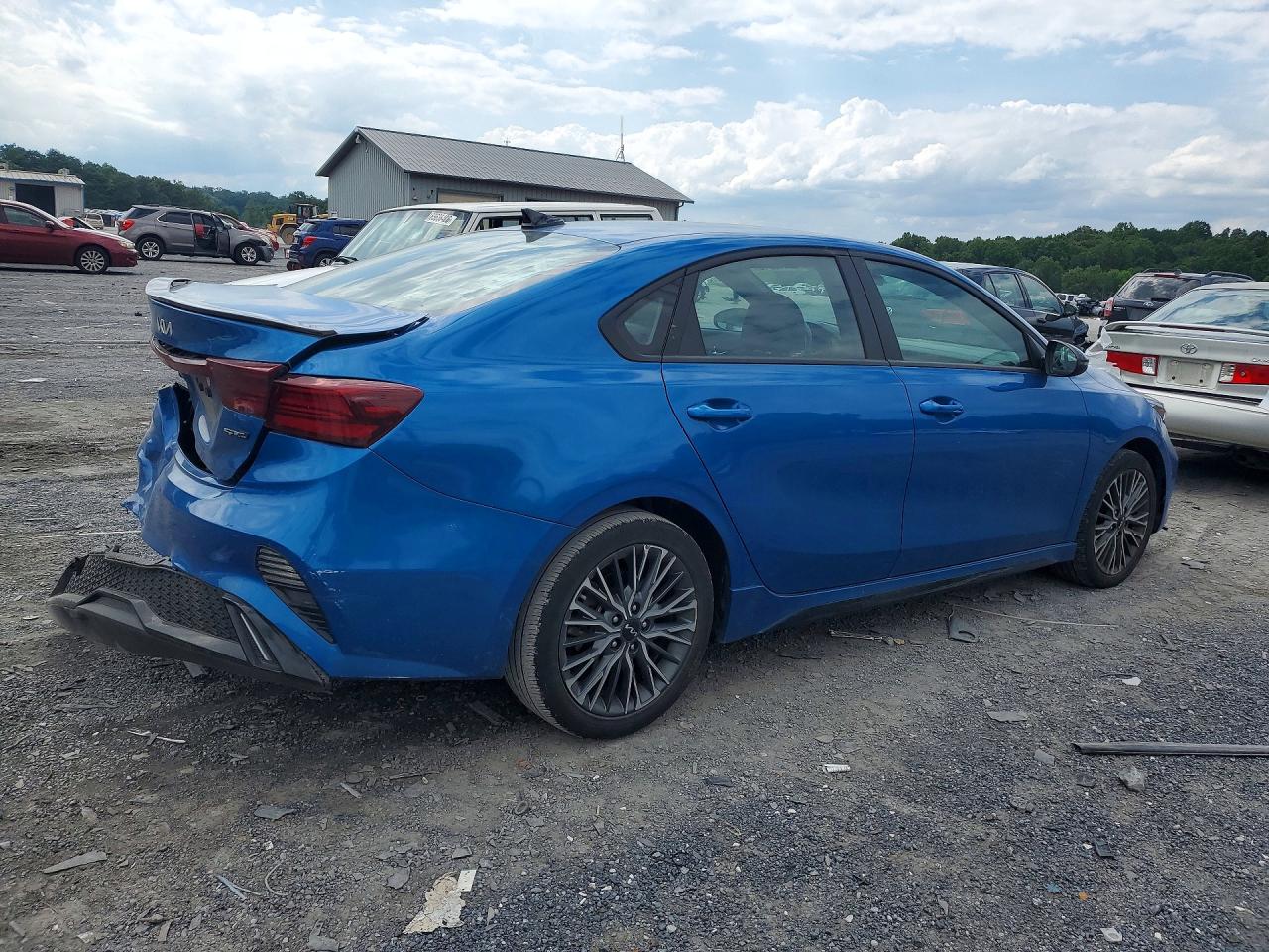2023 KIA FORTE GT LINE — снимка 3