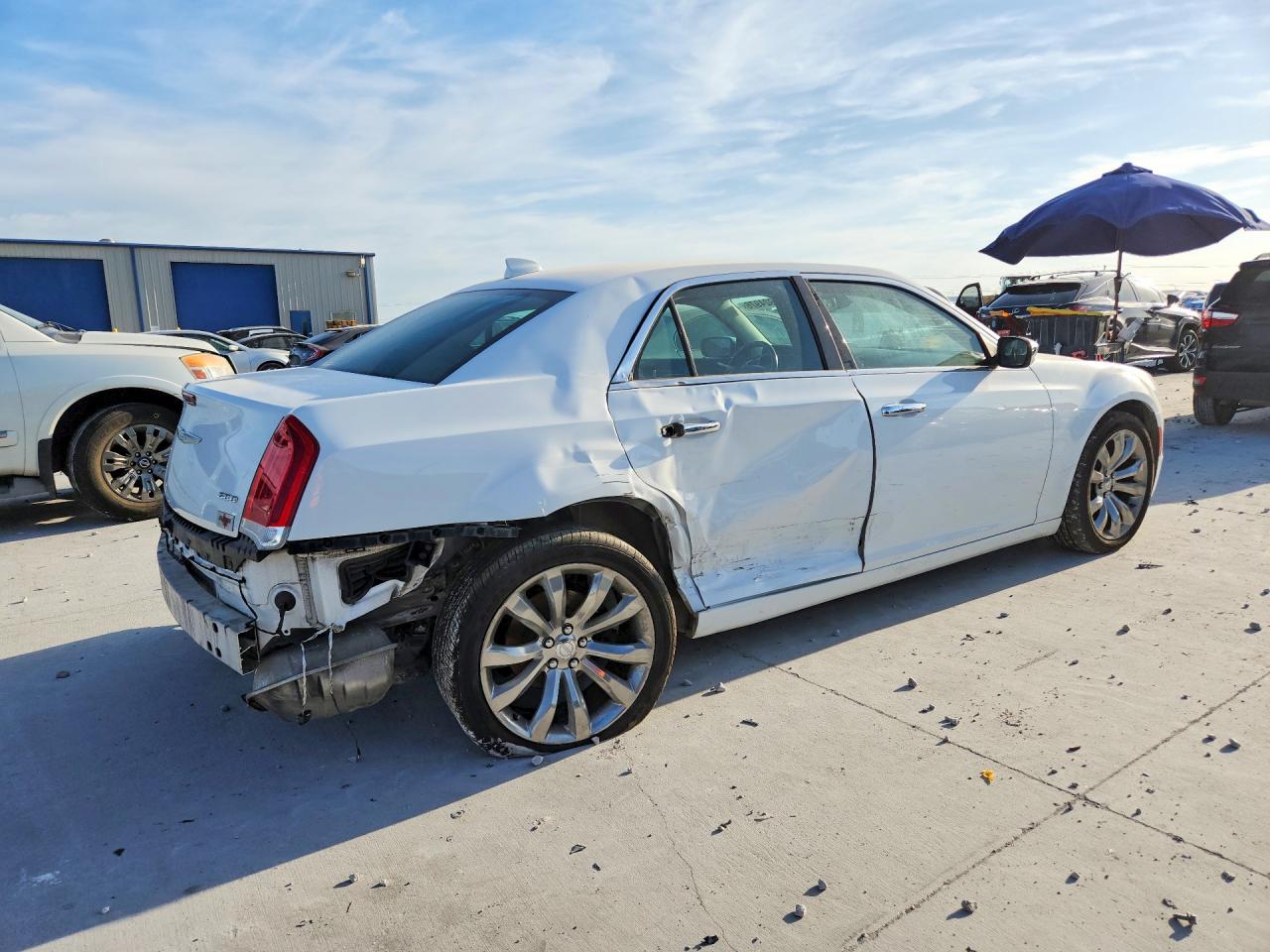 2018 CHRYSLER 300 LIMITED — снимка 3