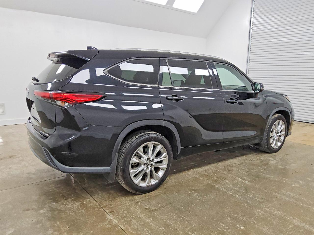 2020 TOYOTA HIGHLANDER LIMITED — снимка 3