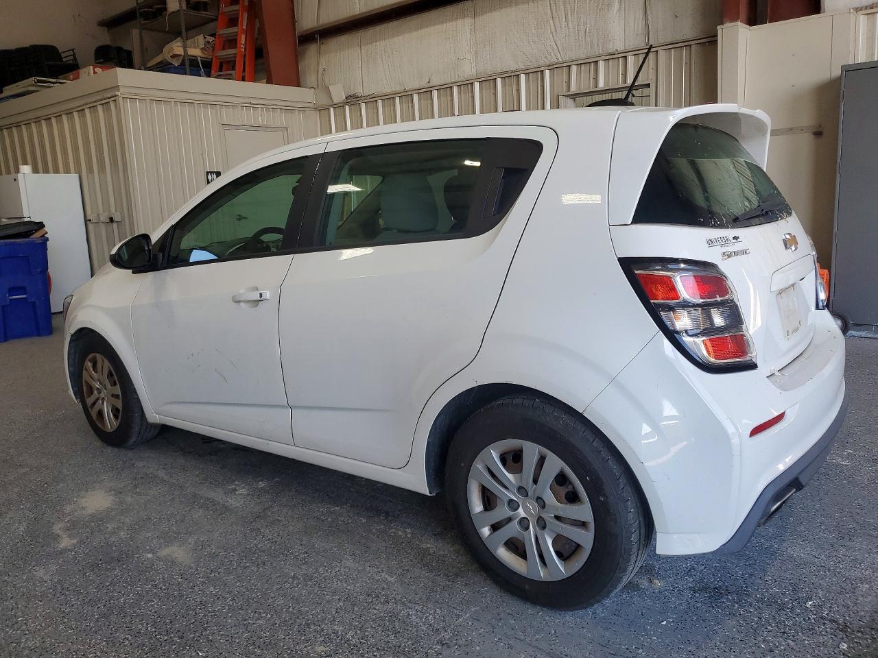 2019 CHEVROLET SONIC — снимка 2