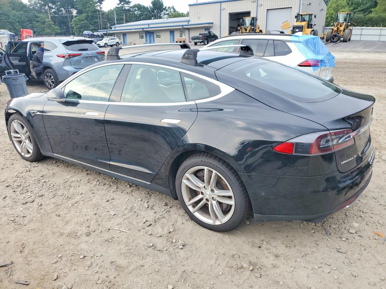 2015 TESLA MODEL S 85D — снимка 2