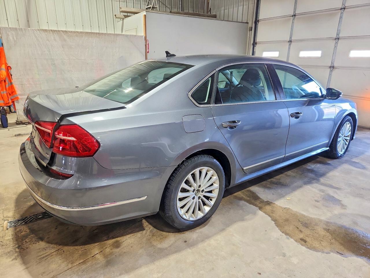2016 VOLKSWAGEN PASSAT SE — снимка 3