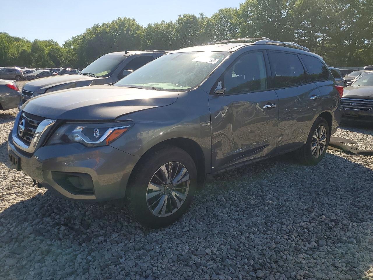 2019 NISSAN PATHFINDER S