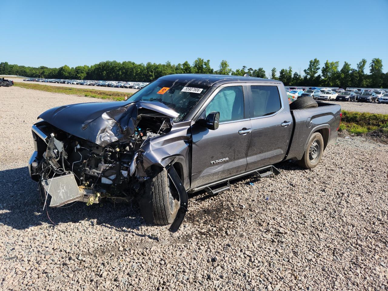 2024 TOYOTA TUNDRA CREWMAX LIMITED